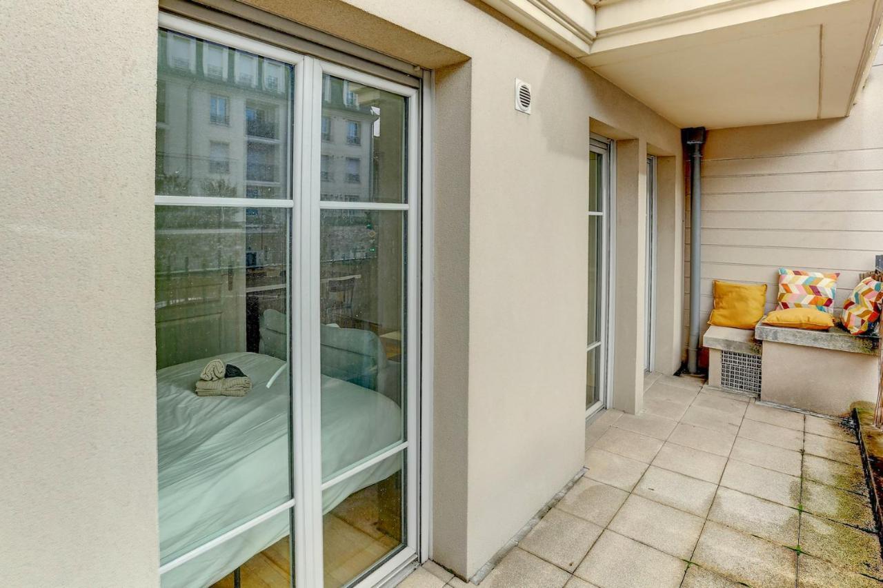 Le Curie - Saint Cyr Apartment Bagian luar foto